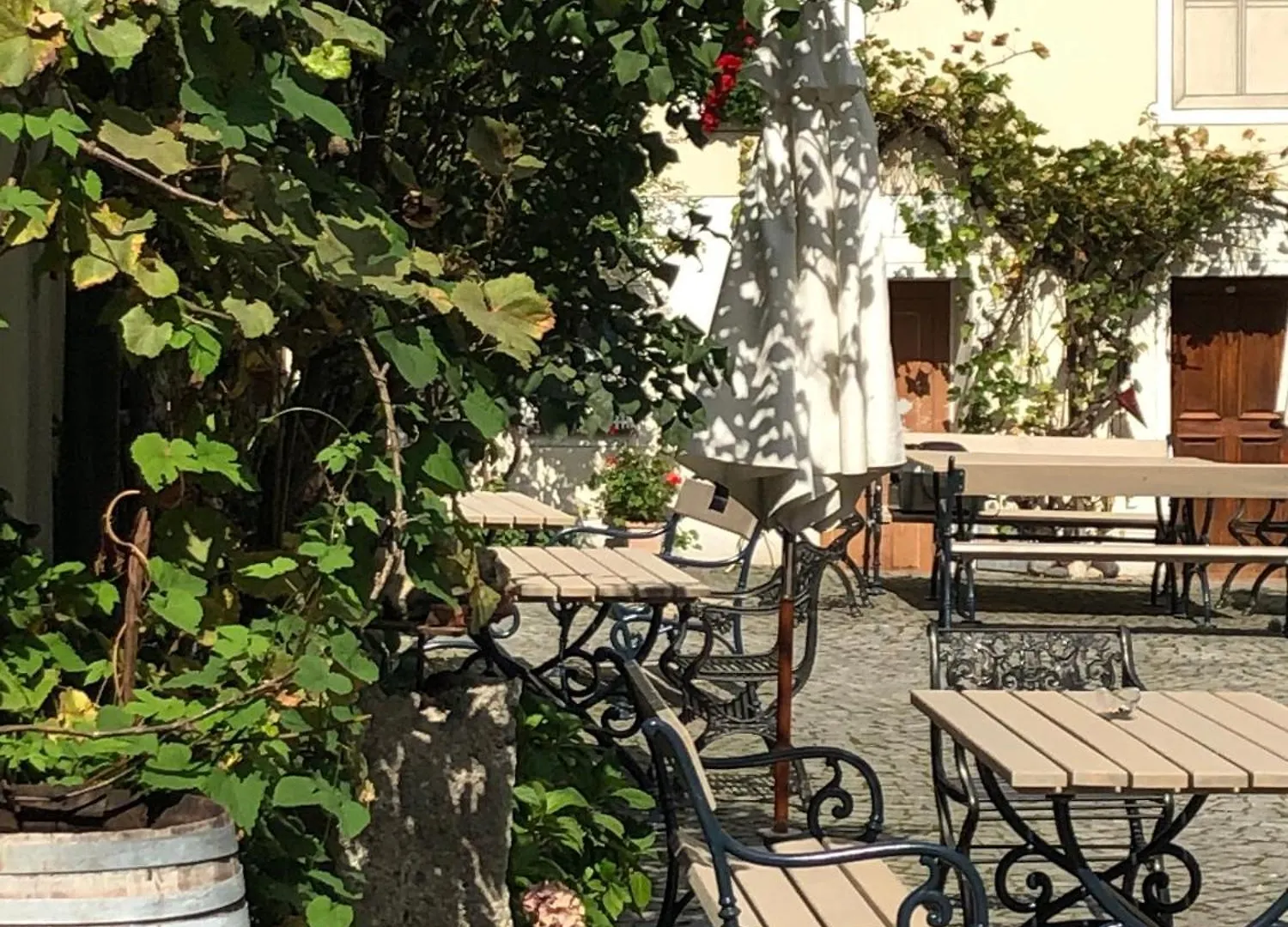 Hotel Zum goldenen Löwen Kallmünz 0*,